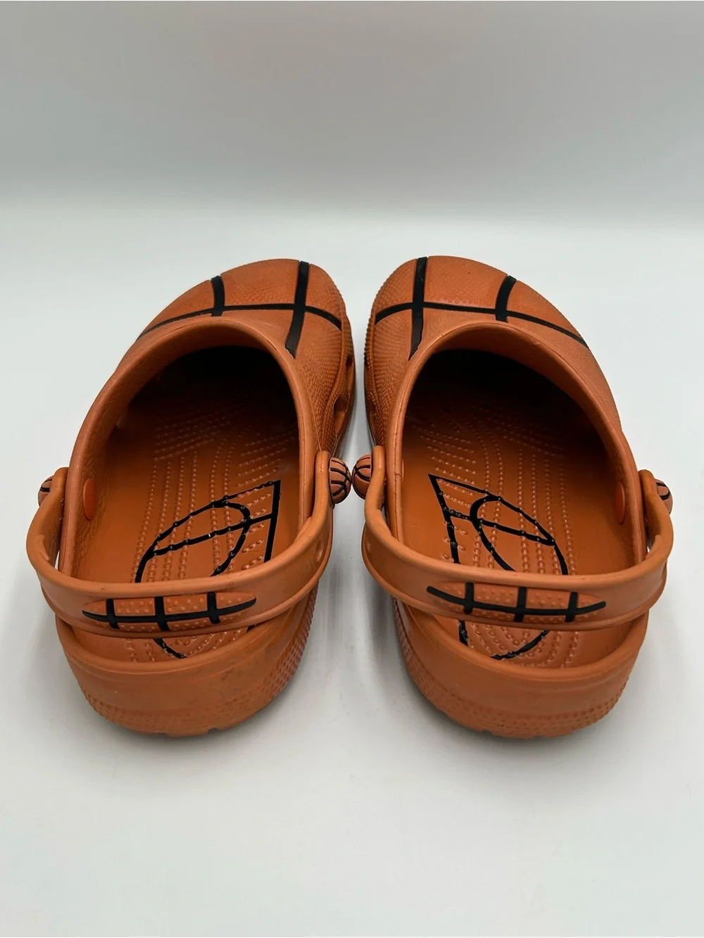 CROCS classic basketball
